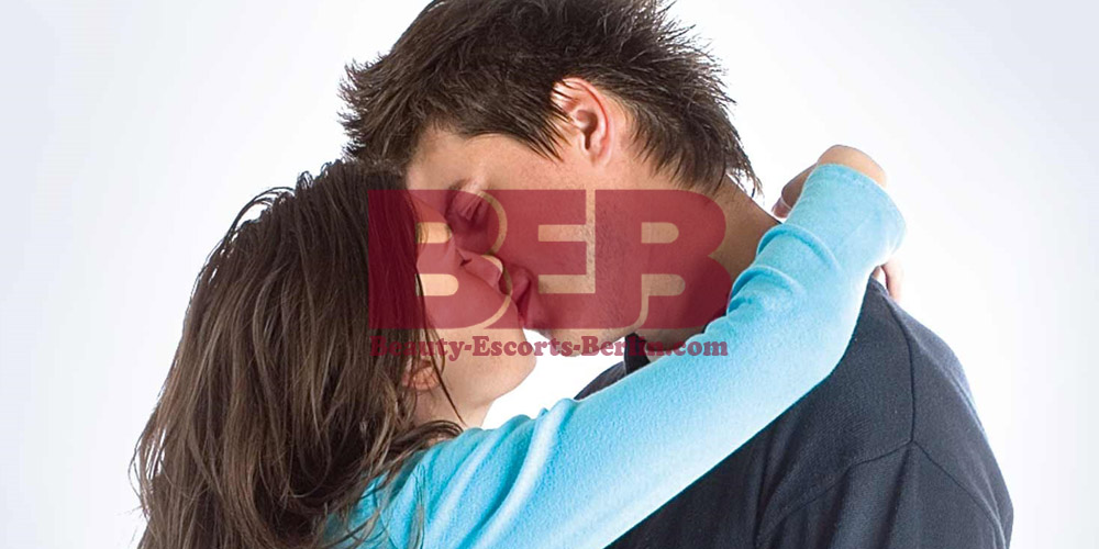 Deep French Kissing Escorts in Berlin